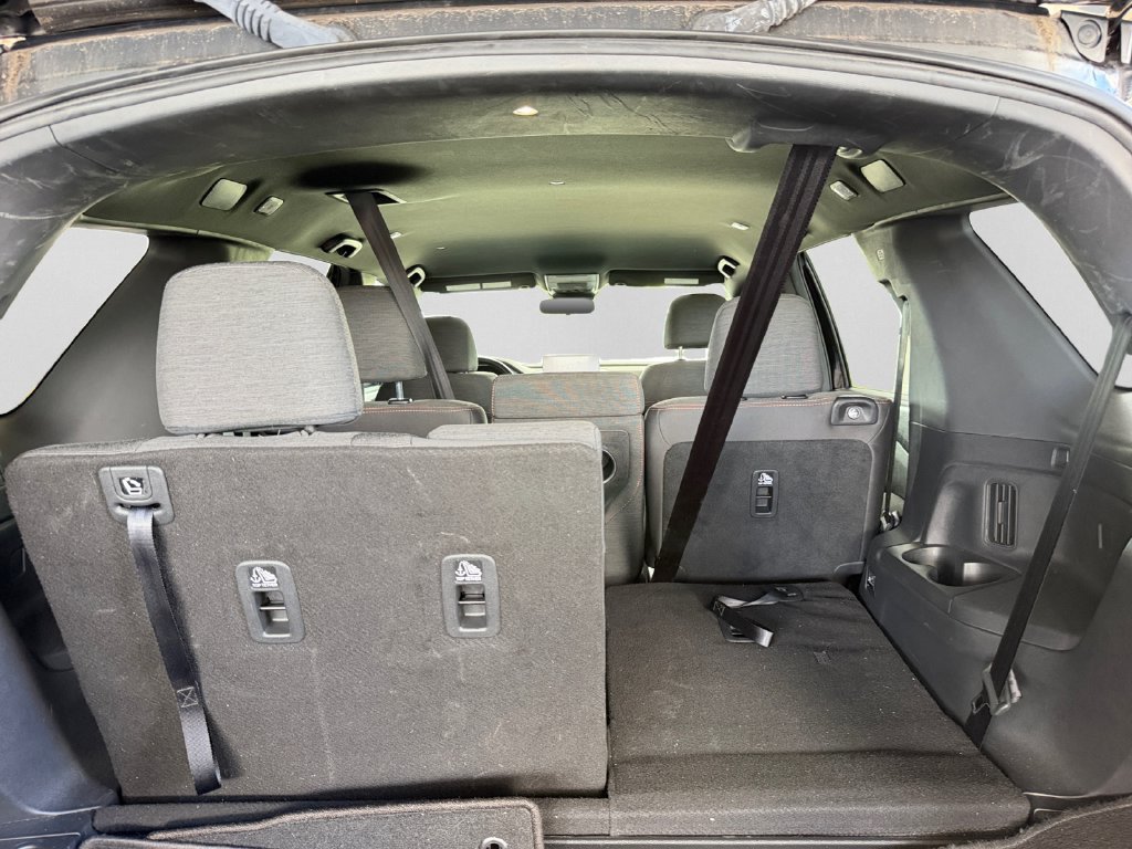 Used 2025 Honda Pilot Sport image 27