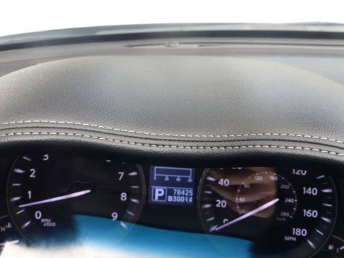 Used 2011 INFINITI M37 w/ Deluxe Touring Pkg RWD image 28