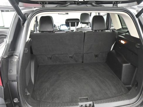 Used 2019 Ford Escape Titanium AWD/4WD image 43