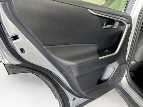 Used 2023 Toyota RAV4 XLE AWD/4WD image 26