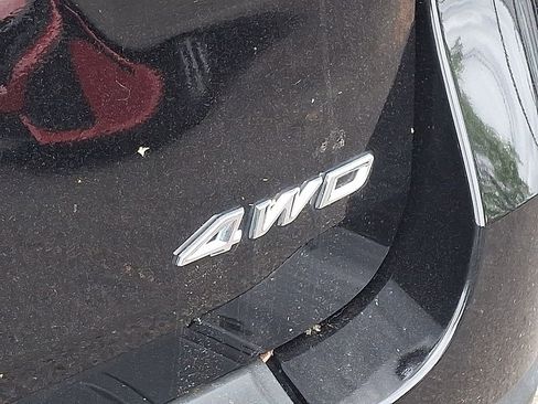 Used 2021 Ford Explorer XLT AWD/4WD image 31