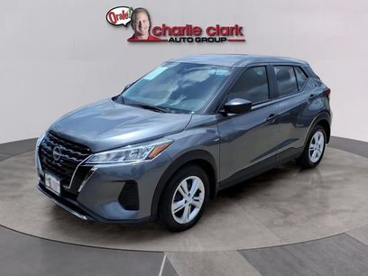 Used 2025 Nissan Kicks Play S