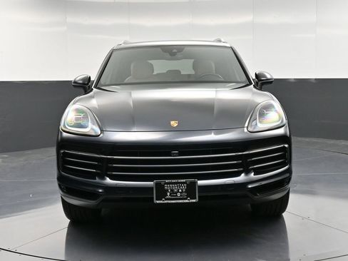 Certified 2021 Porsche Cayenne S image 11