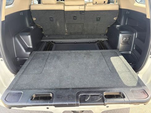 Used 2011 Toyota 4Runner SR5 w/ Convenience Pkg RWD image 14