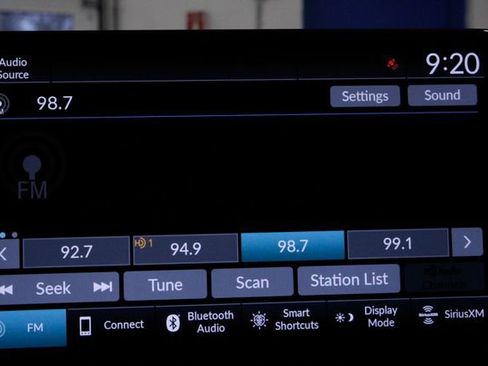 Certified 2024 Honda CR-V EX-L image 34