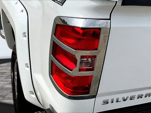 Used 2019 Chevrolet Silverado 2500 LT w/ LT Convenience Package AWD/4WD image 26