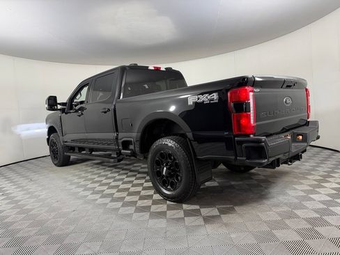 Used 2025 Ford F350 Lariat w/ Black Appearance Package AWD/4WD image 9