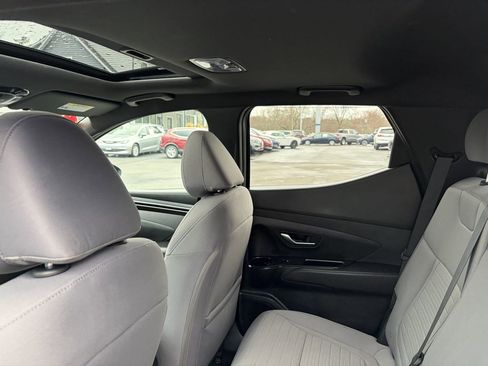 Used 2023 Hyundai Santa Cruz SEL Premium AWD/4WD image 24