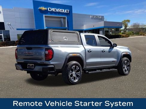 Used 2025 GMC Canyon AT4 image 7