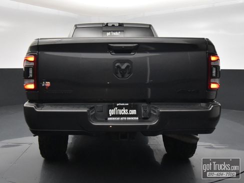 Used 2023 RAM 2500 Laramie w/ Night Edition image 6