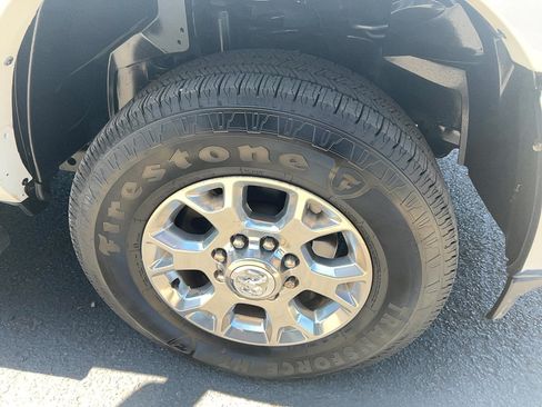 Used 2022 RAM 2500 Laramie AWD/4WD image 16