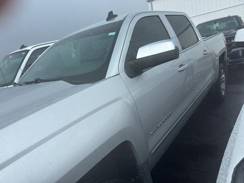Used 2017 Chevrolet Silverado 1500 LTZ w/ Sport Package AWD/4WD image 4
