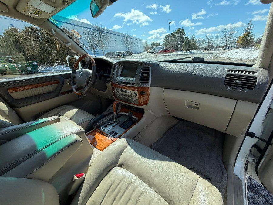 Used 2006 Lexus LX 470 4WD image 17