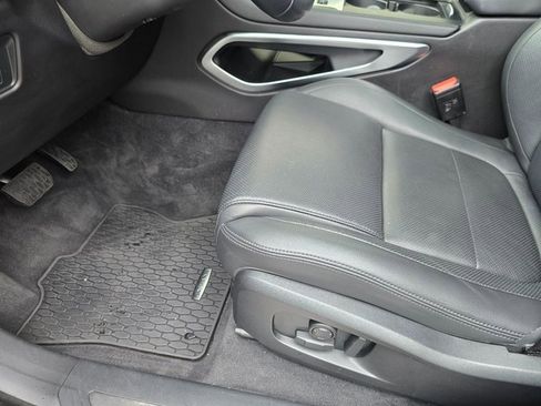 Used 2023 Jaguar F-PACE S image 20