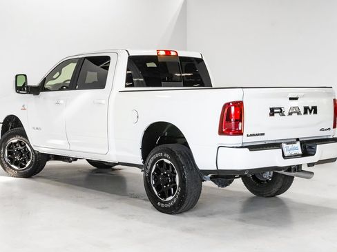 Used 2026 RAM 2500 Laramie AWD/4WD image 29