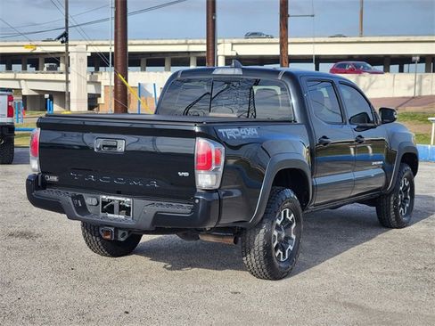 Used 2020 Toyota Tacoma TRD Off-Road image 7