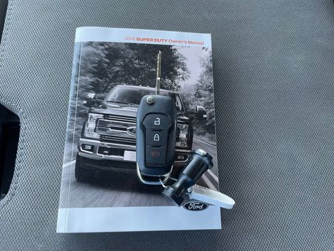 Used 2019 Ford F250 XLT AWD/4WD image 39