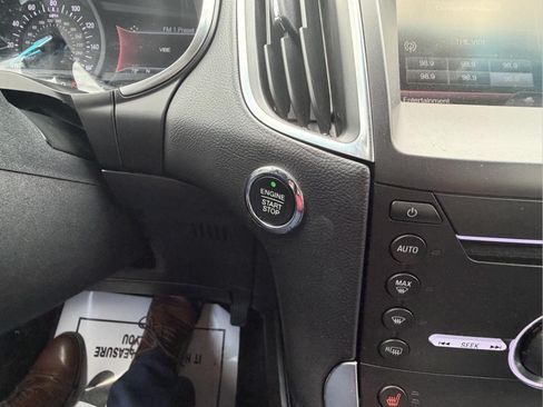 Used 2015 Ford Edge Titanium AWD/4WD image 25