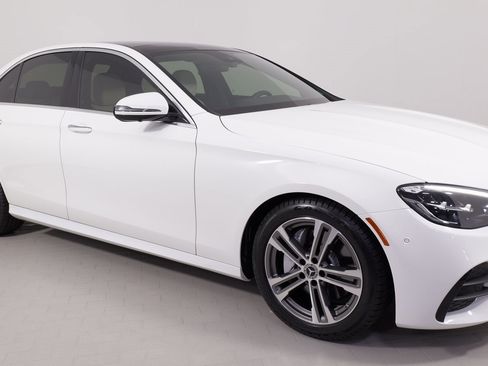 Used 2021 Mercedes-Benz E 350 Sedan image 23