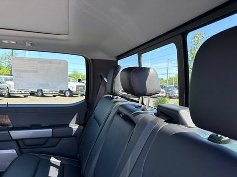 New 2026 Ford F350 Lariat w/ Black Appearance Package AWD/4WD image 11