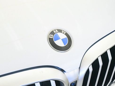 Certified 2023 BMW X3 xDrive30i w/ Premium Package AWD/4WD image 7