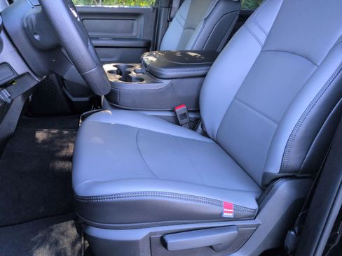 New 2026 RAM 2500 Tradesman AWD/4WD image 16