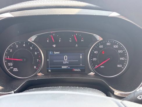 Used 2022 Chevrolet Blazer LT FWD image 8