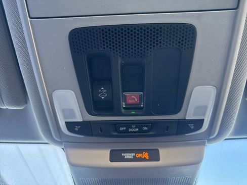 Used 2023 Honda Accord EX image 18