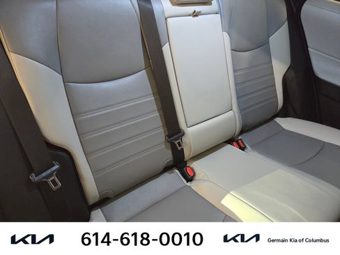 Used 2020 Toyota RAV4 XLE Premium AWD/4WD image 19