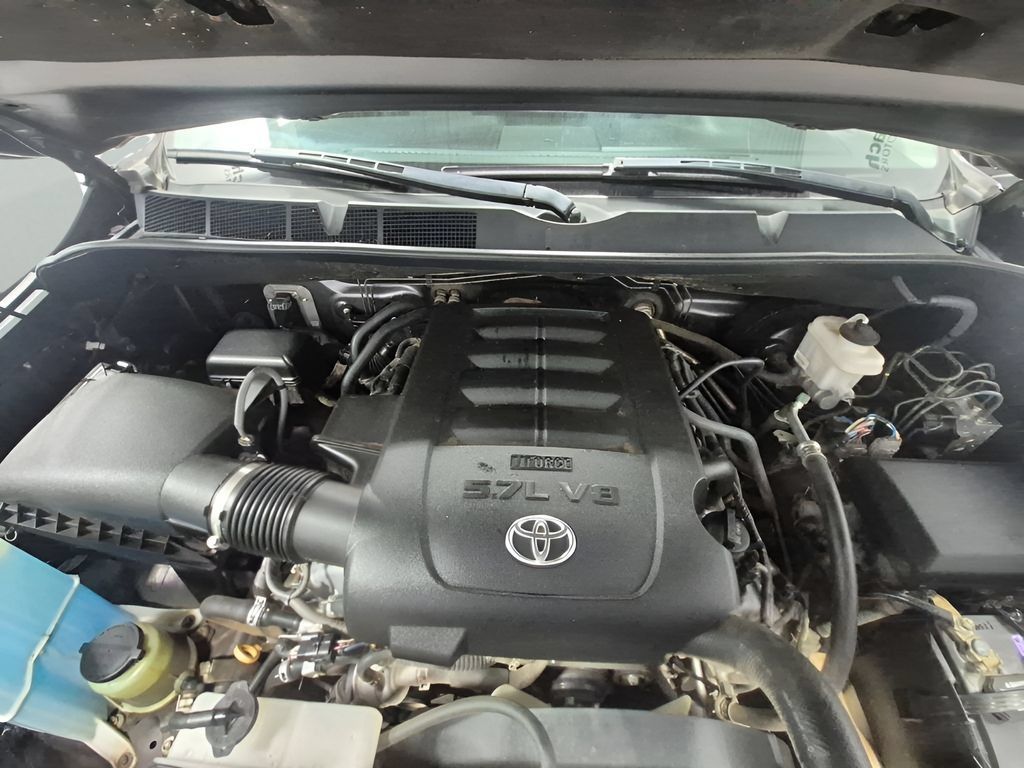 Used 2017 Toyota Tundra SR5 w/ TRD Off Road Package AWD/4WD image 19