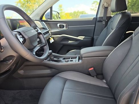 New 2026 Kia Sorento S w/ S Panoramic Sunroof Package FWD image 15