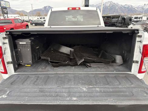 Used 2021 RAM 2500 Big Horn w/ Level 1 Equipment Group image 19