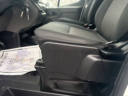 Used 2024 Ford Transit 250 Low Roof w/ Exterior Upgrade Package image 29