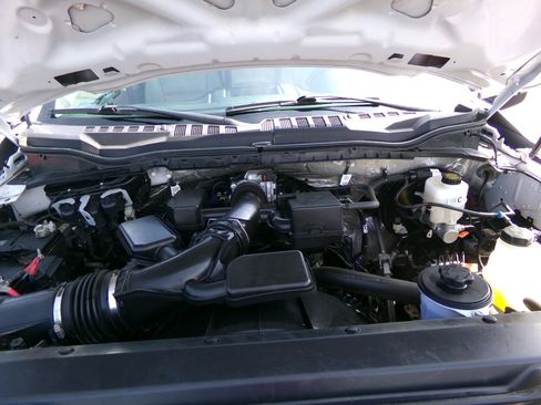 Used 2022 Ford F250 XL w/ Power Equipment Group AWD/4WD image 47