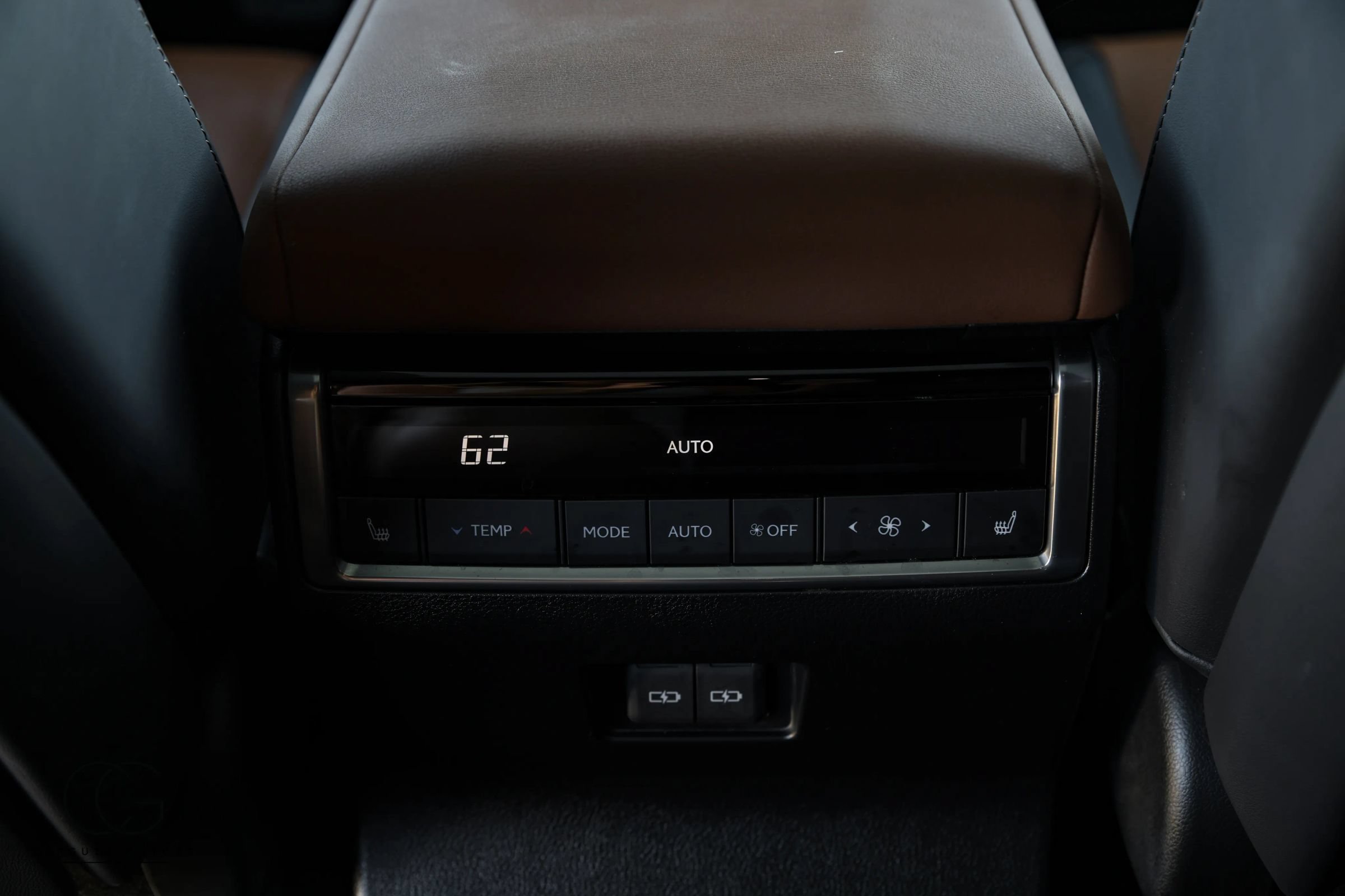 Used 2025 Lexus GX 550 w/ Accessory Package (Z1) AWD/4WD image 15
