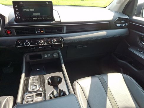 Certified 2023 Honda Pilot EX-L image 16