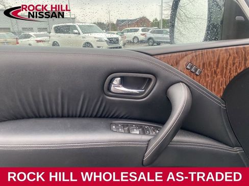 Used 2018 Nissan Armada SL w/ Premium Package image 11