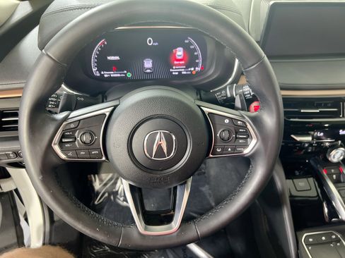 Used 2022 Acura MDX SH-AWD w/ Technology Package image 11