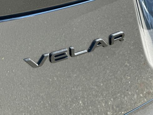 New 2026 Land Rover Range Rover Velar Dynamic SE AWD/4WD image 21