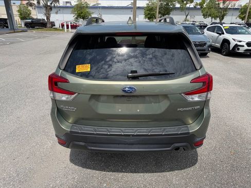 Used 2021 Subaru Forester Premium w/ Popular Package #1 AWD/4WD image 6