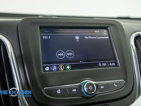 Used 2022 Chevrolet Equinox LT FWD image 18