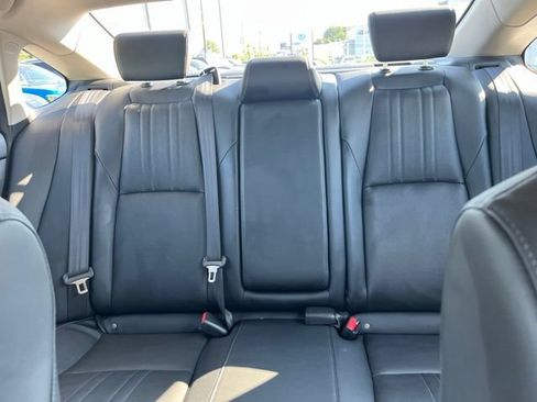 Used 2018 Honda Accord Touring image 20