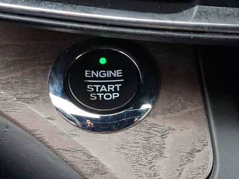 Used 2020 Ford Explorer Platinum w/ Premium Technology Package image 27