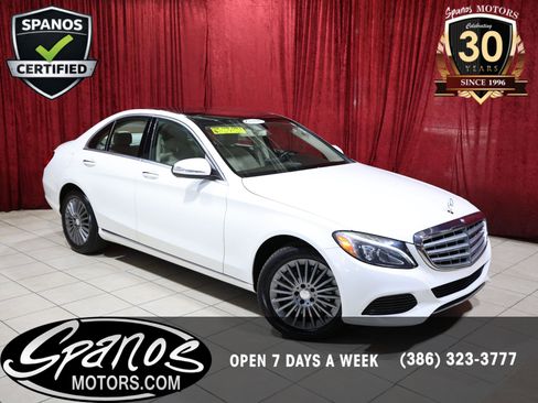 Used 2015 Mercedes-Benz C 300 4MATIC Sedan image 1