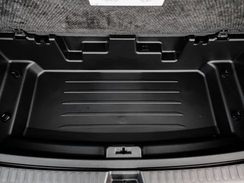 New 2026 Buick Enclave Avenir w/ Super Cruise Package image 11