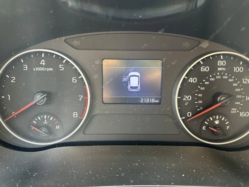 Certified 2023 Kia Seltos S FWD image 6