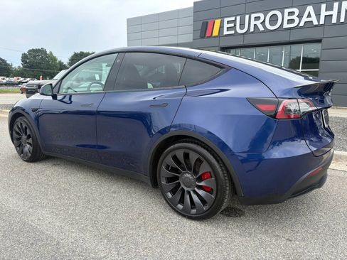Used 2023 Tesla Model Y Performance AWD/4WD image 27