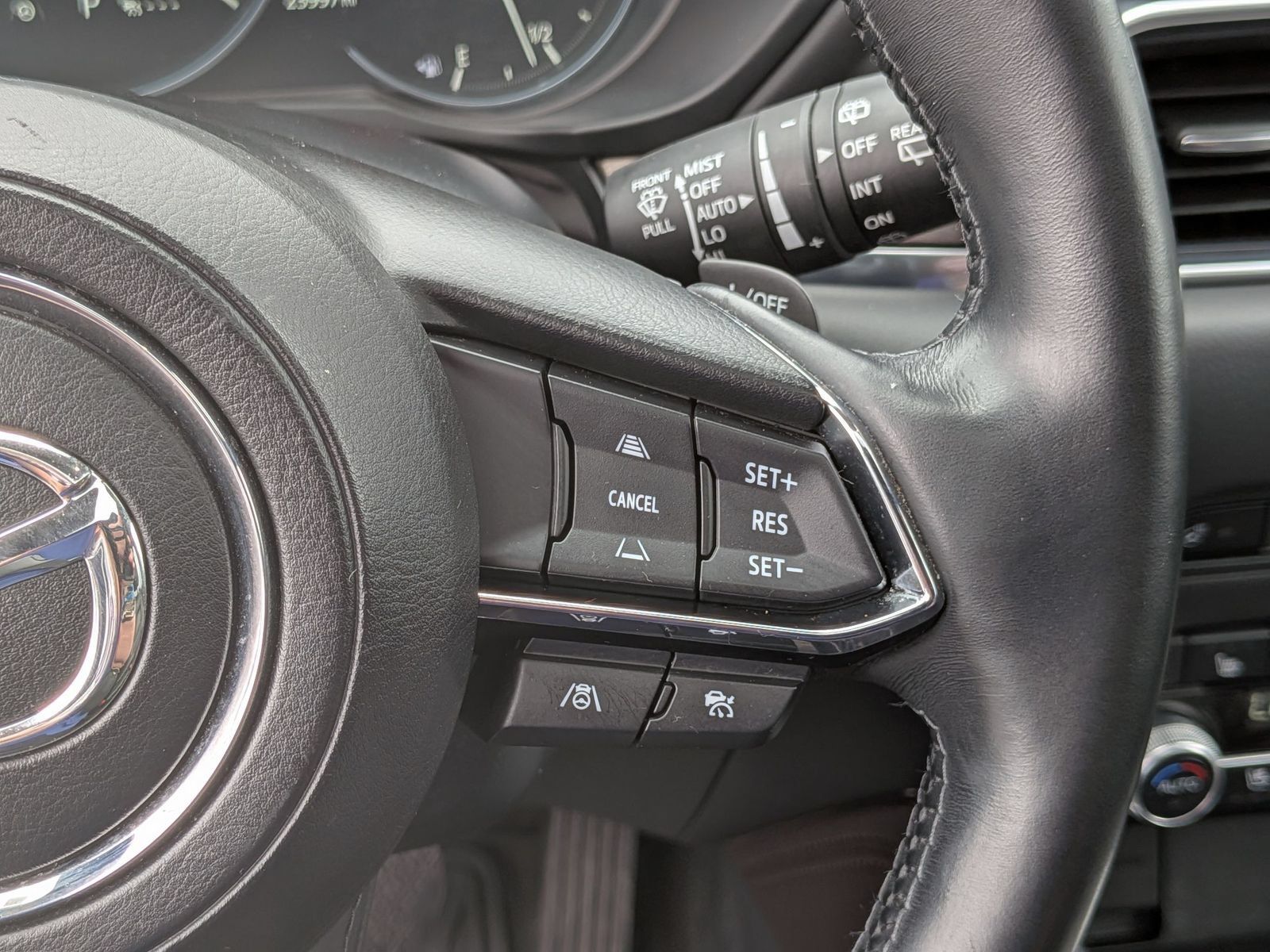 Used 2023 MAZDA CX-5 Signature AWD/4WD image 19