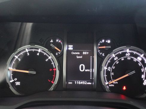 Certified 2020 Toyota 4Runner Limited AWD/4WD image 34