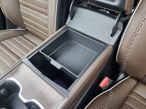 New 2026 GMC Acadia Denali Ultimate image 36